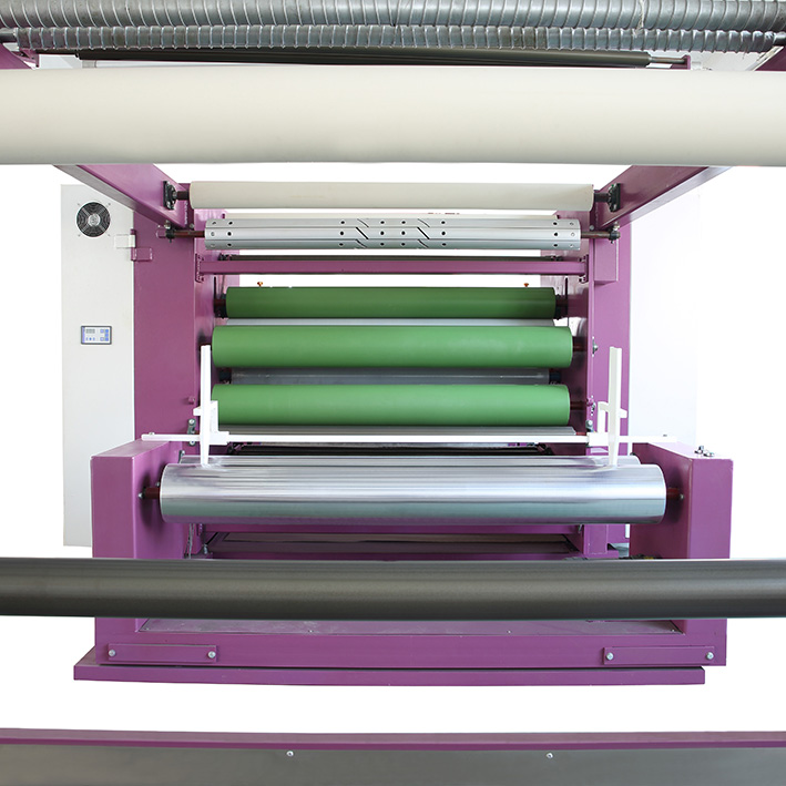 熱熔膠復(fù)合機的使用特性